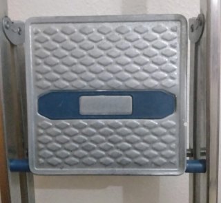 Escalera de aluminio de 5 peldaños