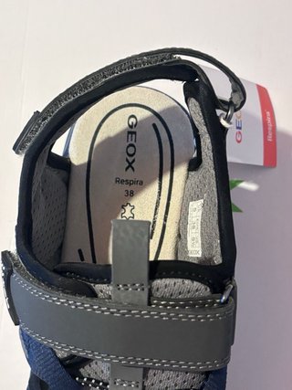 Sandali Geox per bambini taglia 38 nuovi