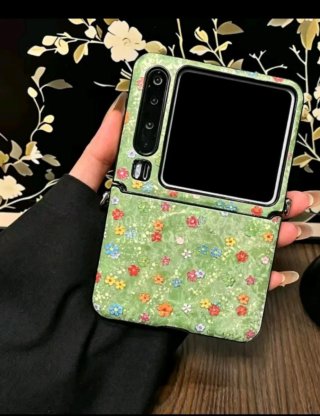 Funda Samsung Z Flip 8 Floral