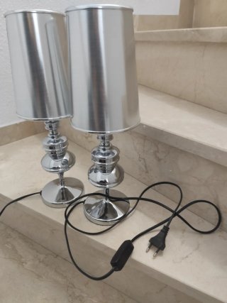 Juego de 2 lámparas de mesa plateadas