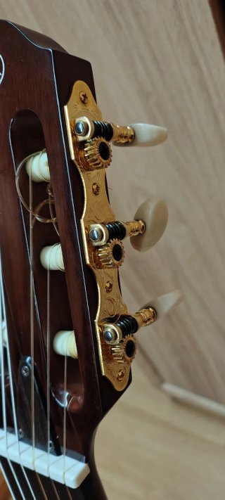 Guitarra Silent YAMAHA SLG200NW