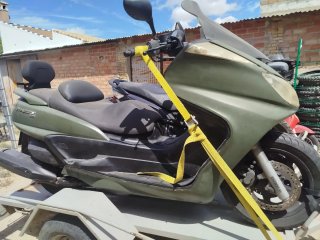 Yamaha Majesty 400 averiada