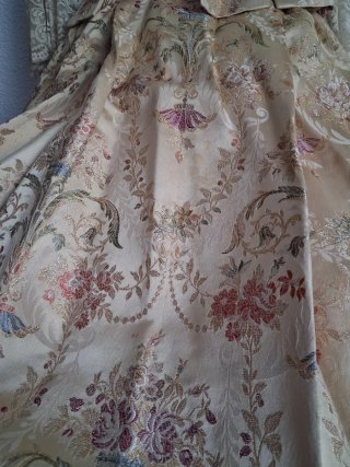 Traje de Fallera Niña Talla 10