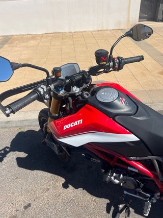 Ducati Hypermotard 950 SP 2020 Repro
