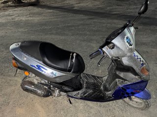 Moto 49cc Scooter Azul y Plata