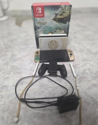 Nintendo Switch OLED Edición Zelda