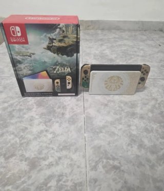Nintendo Switch OLED Edición Zelda