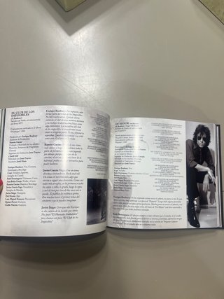 Bunbury Canciones 1987-2017 Caja 4 CDs mas libro