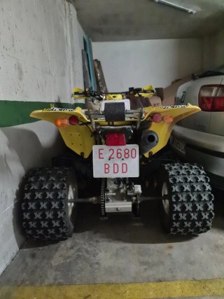 Suzuki LTZ 400
