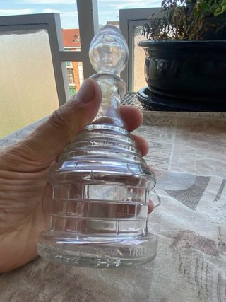 Antica bottiglietta liquore in vetro forma Tru