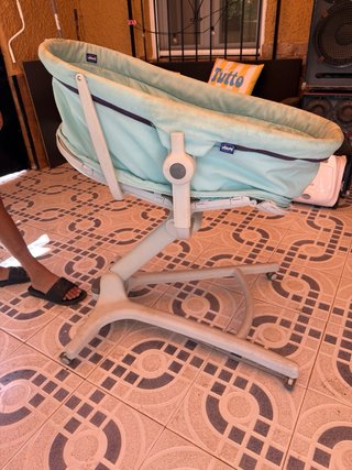 Cuna Móvil con Pie