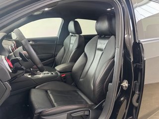 Audi RS3 BLACK
