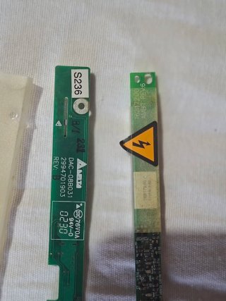 Inverter LCD Notebook Delta DAC-08B031