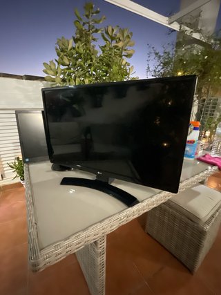 Monitor LG 24 LED Nero