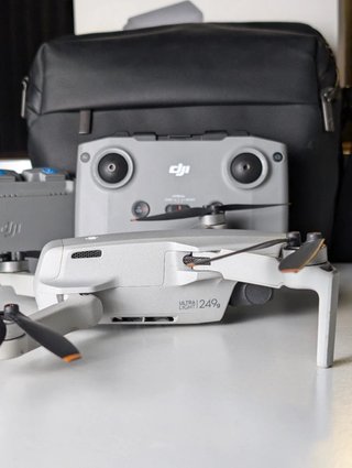 DJI Mini 2  Fly more combo