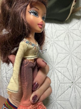 Muñeca Bratz Pelo Castaño