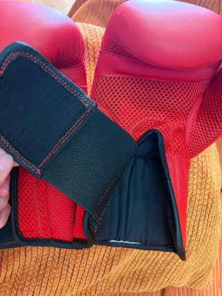 Guantes Boxeo Rojos 6 Oz Outshock