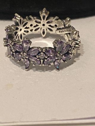 Anillo Pandora Flores Moradas Talla 58