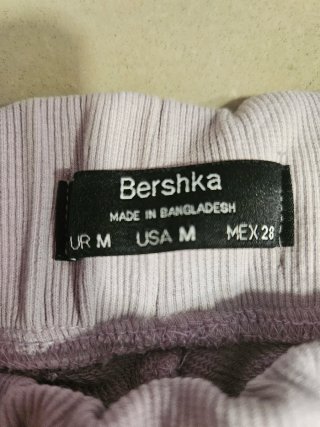 Pantalón chándal Bershka rosa