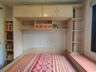 Dormitorio Juvenil Completo en Madera Clara