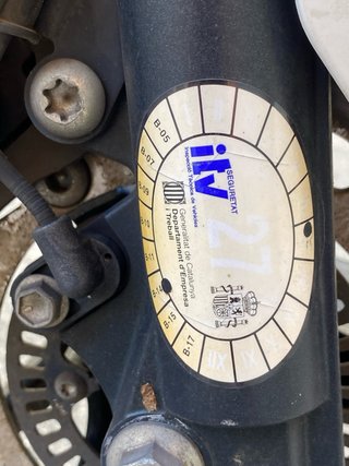 Yamaha NMAX 125 + cajetín, 2 cascos, intercom.