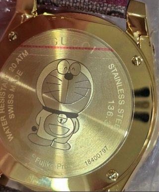 Orologio Gucci Dive x Doraemon YA136335 Originale