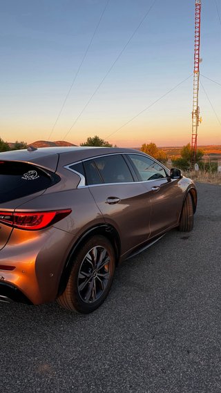 Infiniti Q30 2018