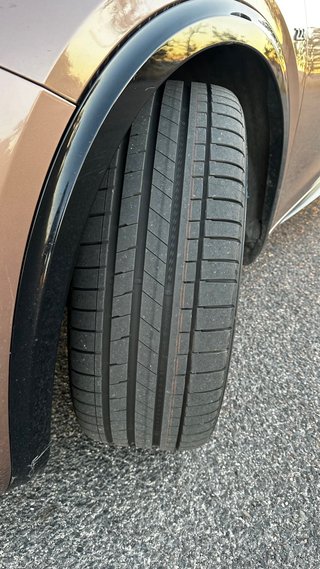 Infiniti Q30 2018