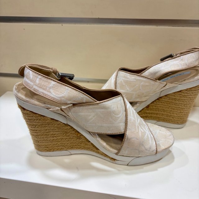 Sandalias cuña marca, Calvin Klein