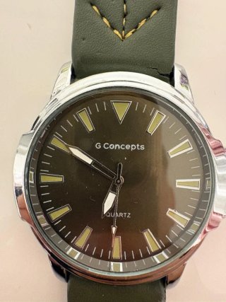 Reloj G Concepts Verde y Plateado