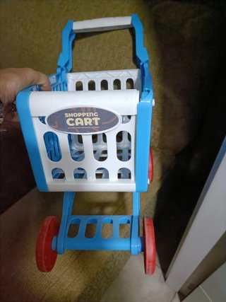 Carrito de la compra infantil azul y rojo