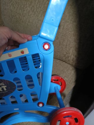 Carrito de la compra infantil azul y rojo