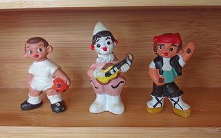 Lote 3 figuras arcilla cabezones Alborox