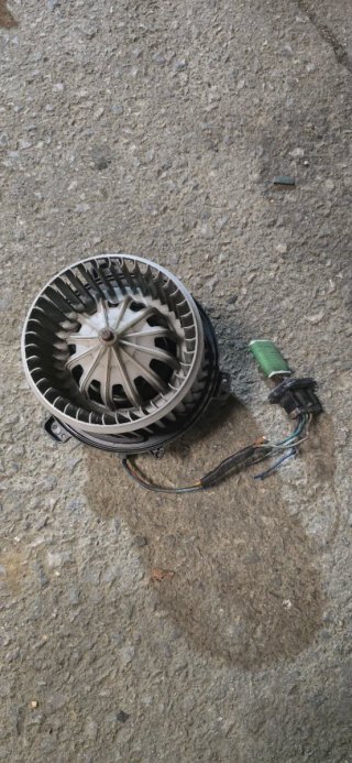 Tapa Gasolina Fiat Punto GT Negra y ventilador