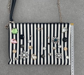 Bolso de mano Guess blanco
