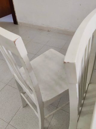 Mesa y 4 Sillas Comedor Blancas IKEA