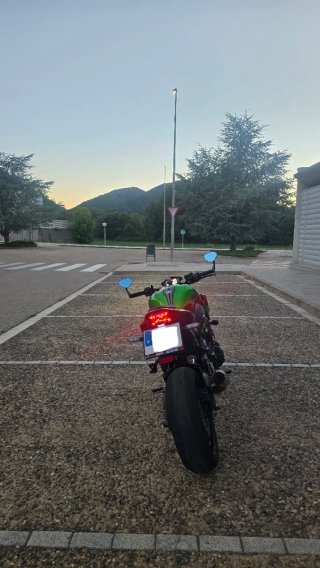 Kawasaki Z900 A2 Limitada en papeles