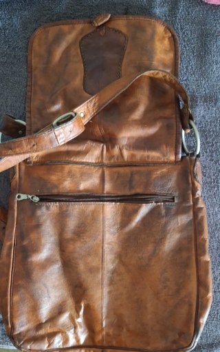 Bolso de cuero auténtico