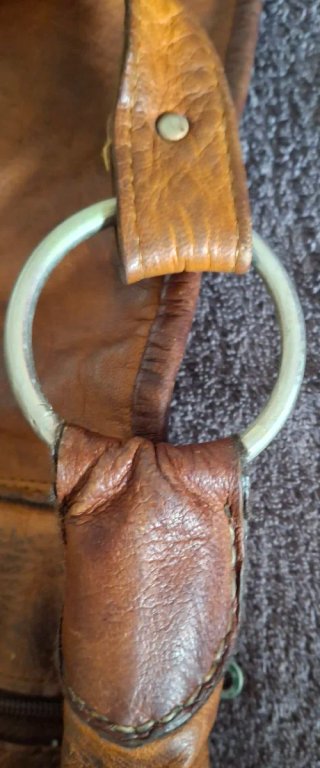 Bolso de cuero auténtico