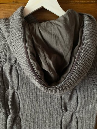 Cardigan lana grigio senza maniche con cappuccio