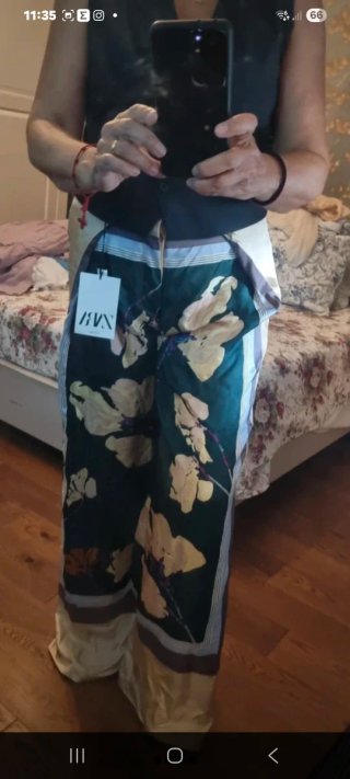 Pantaloni Zara Studio