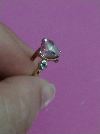 Anello dorato cuore quarzo francese