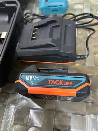 Atornillador de impacto TACKLIFE
