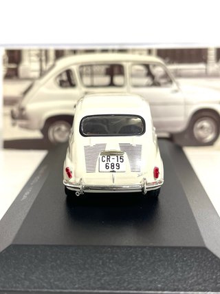 Seat 800 (1964) 1/43