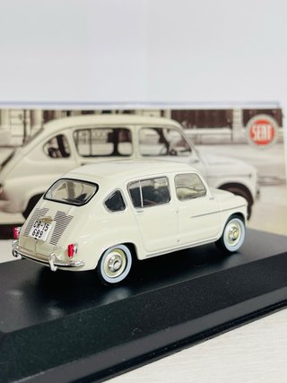 Seat 800 (1964) 1/43