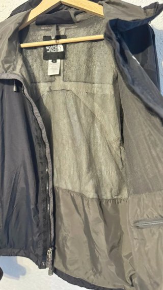 Chaqueta / Cortavientos The North Face HyVent