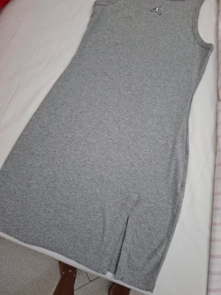 Vestito Jordan grigio con spacco