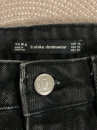 Falda vaquera Zara negra Talla XS
