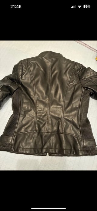 Chaqueta efecto piel negra Talla L