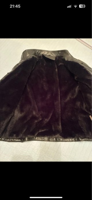 Chaqueta efecto piel negra Talla L